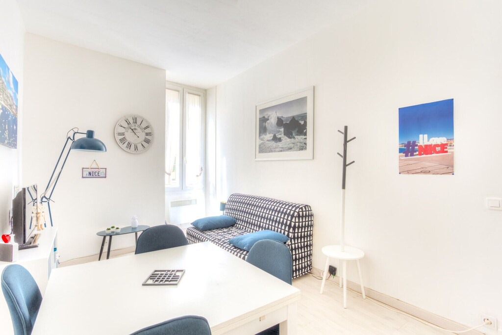 Photo of Livingroom in Nice City Centre