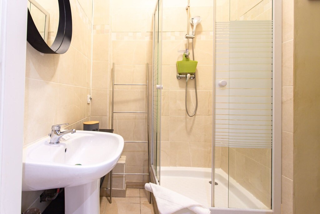 Photo of Bathroom in Nice City Centre