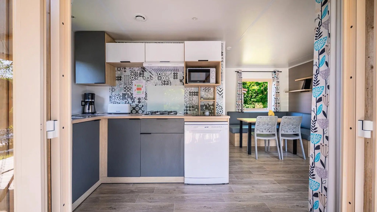 Photo of Kitchen in Saint-Laurent-de-Medoc