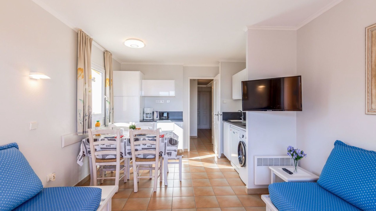 Photo of Bedroom in Plage de la Garonnette