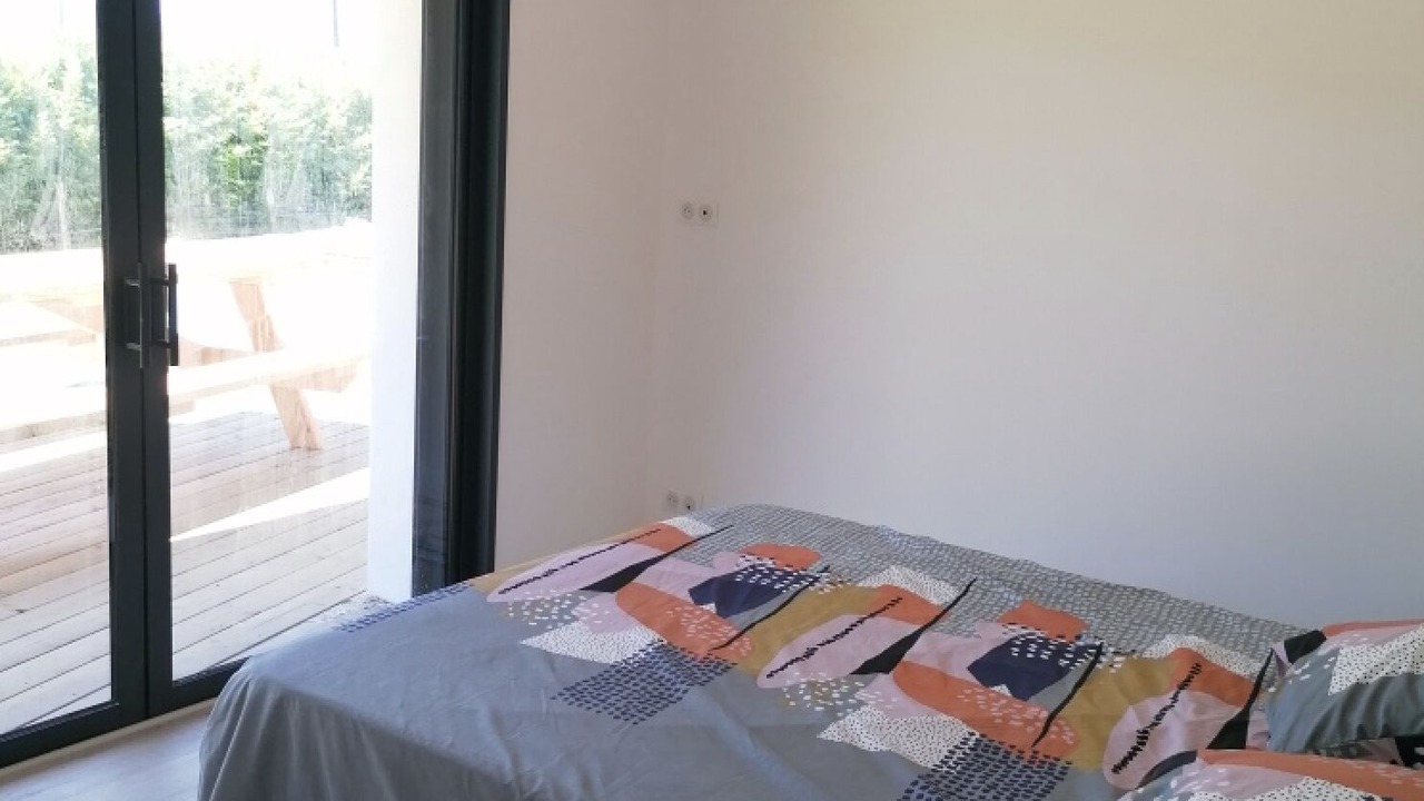 Photo of Bedroom in Iholdy