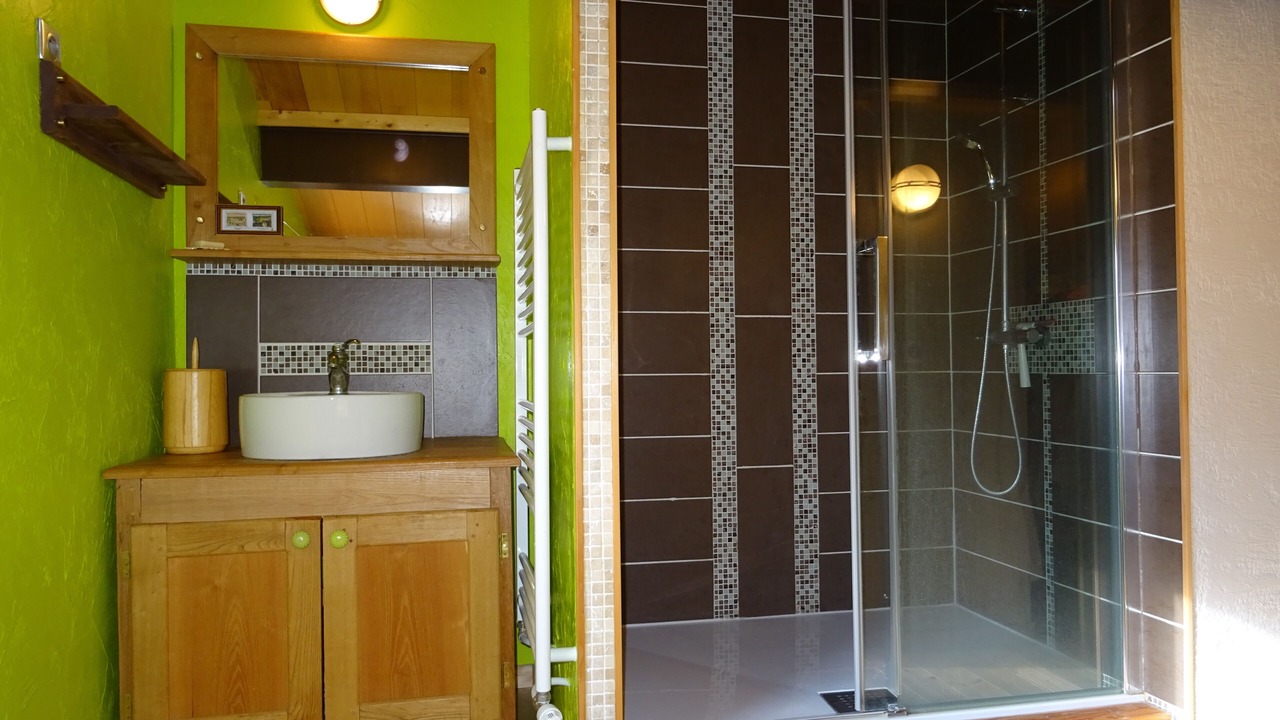 Photo of Bathroom in Saint-Vallier-de-Thiey
