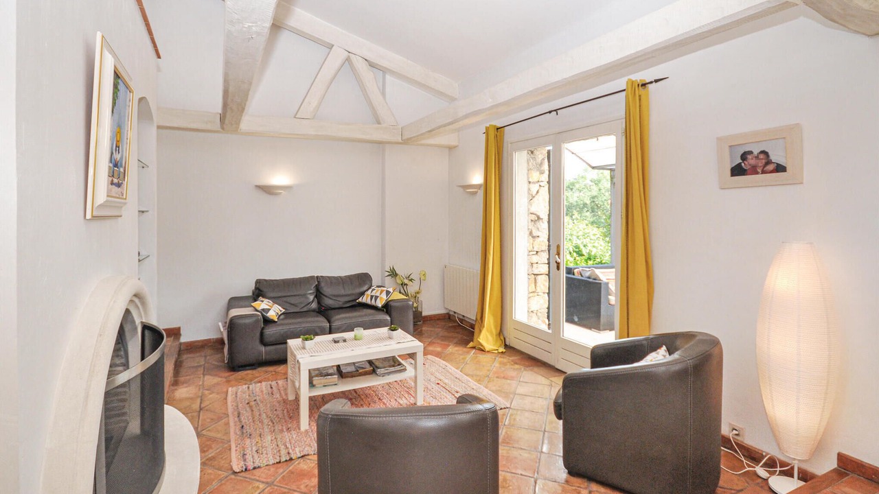 Photo of Bedroom in Saint-Jacques