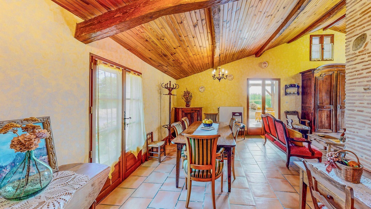 Photo of Bedroom in Saint-Pierre-d'Eyraud