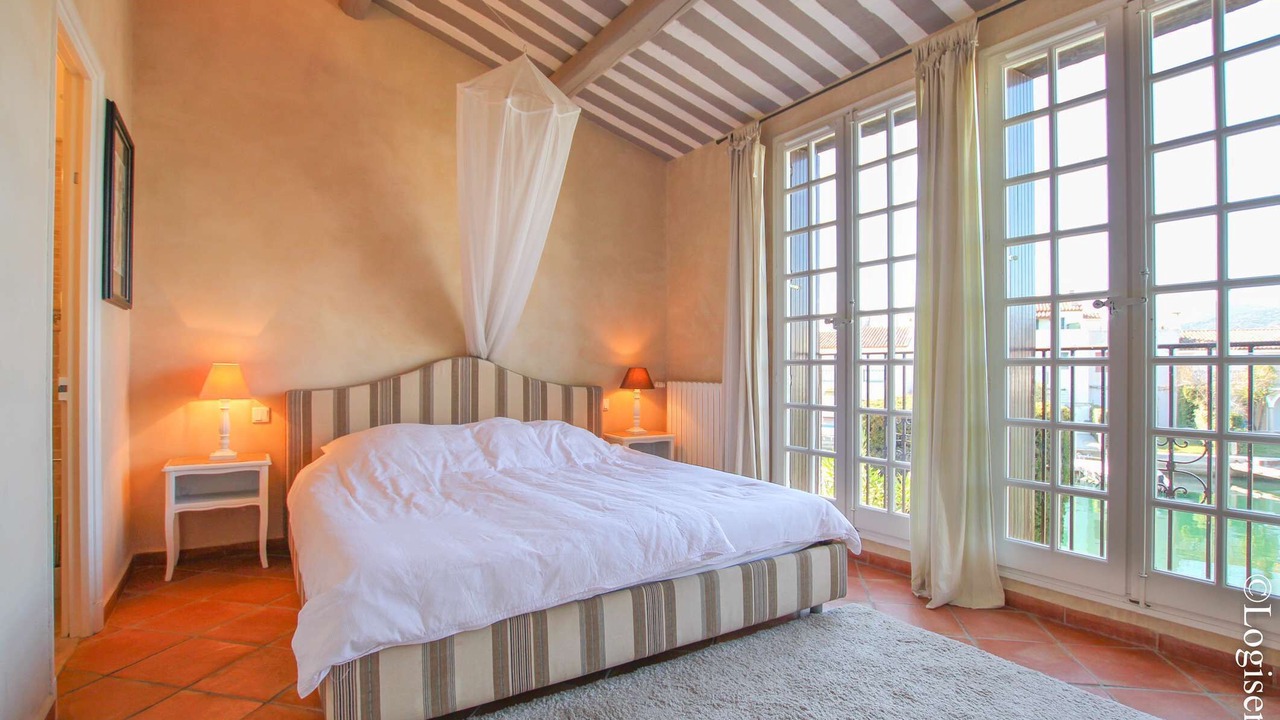 Photo of Bedroom in Port Grimaud