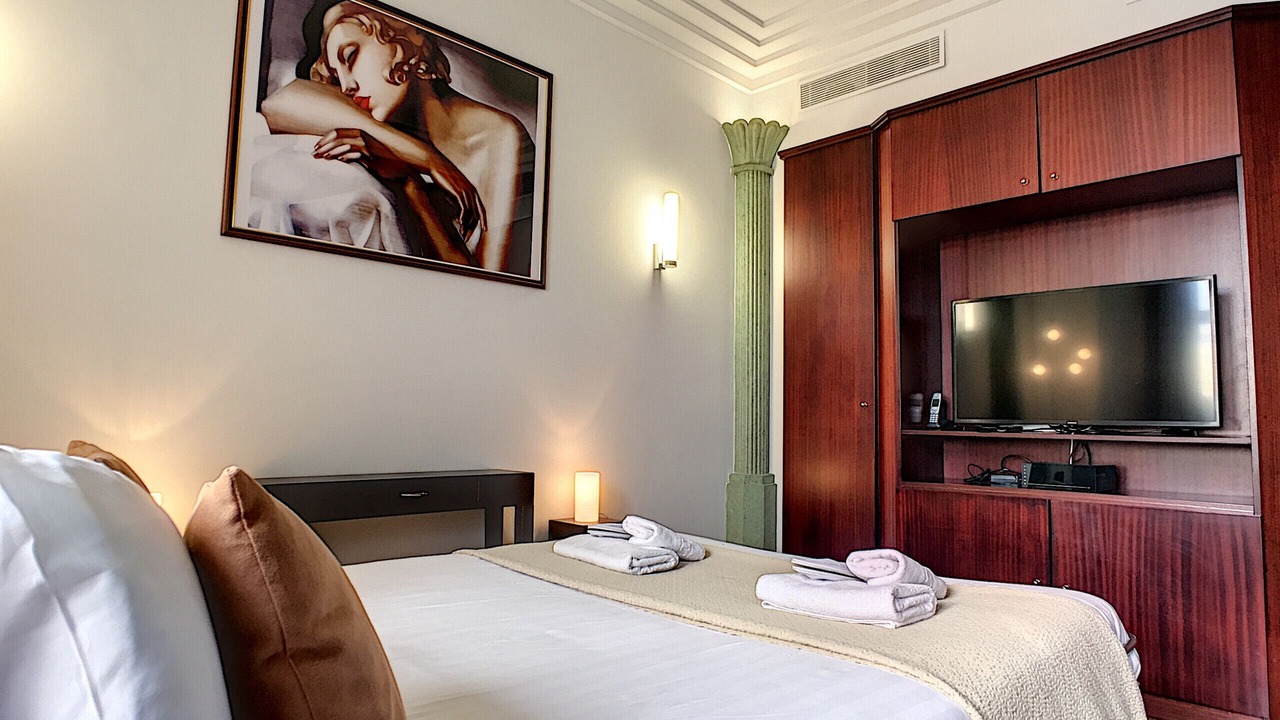 Photo of Bedroom in Les Baumettes
