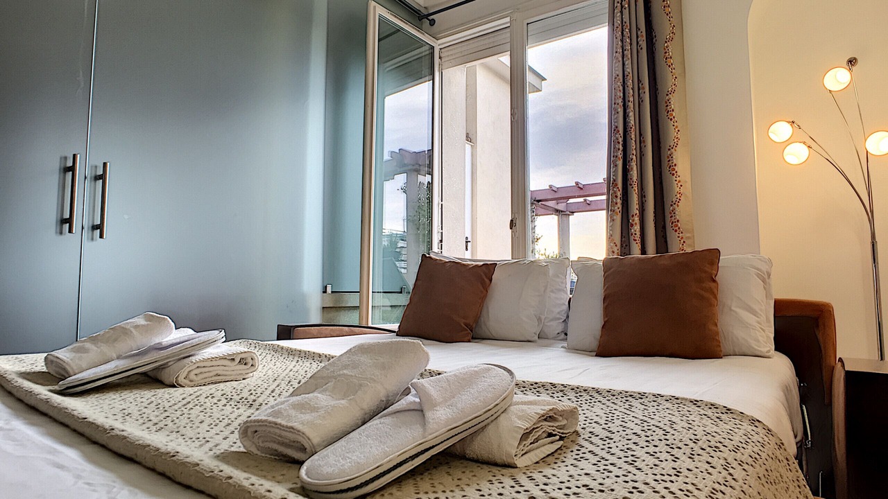 Photo of Bedroom in Les Baumettes