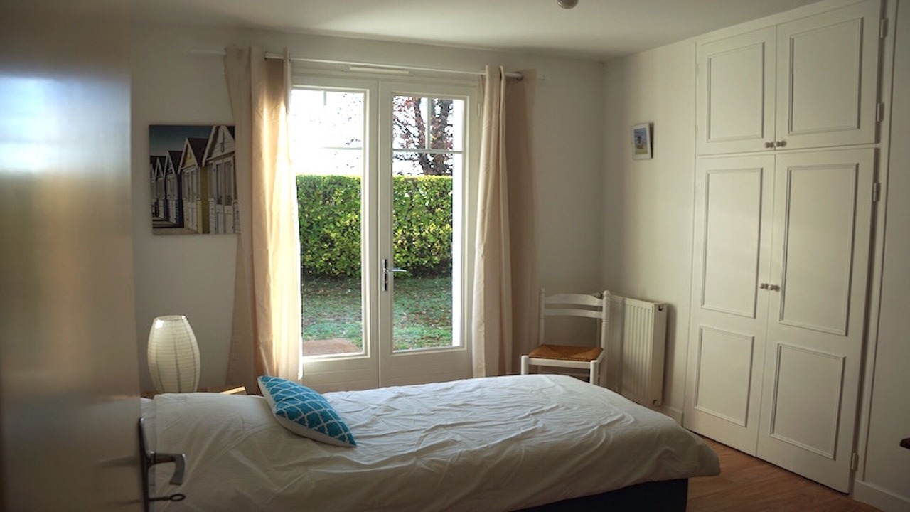 Photo of Bedroom in Gujan-Mestras