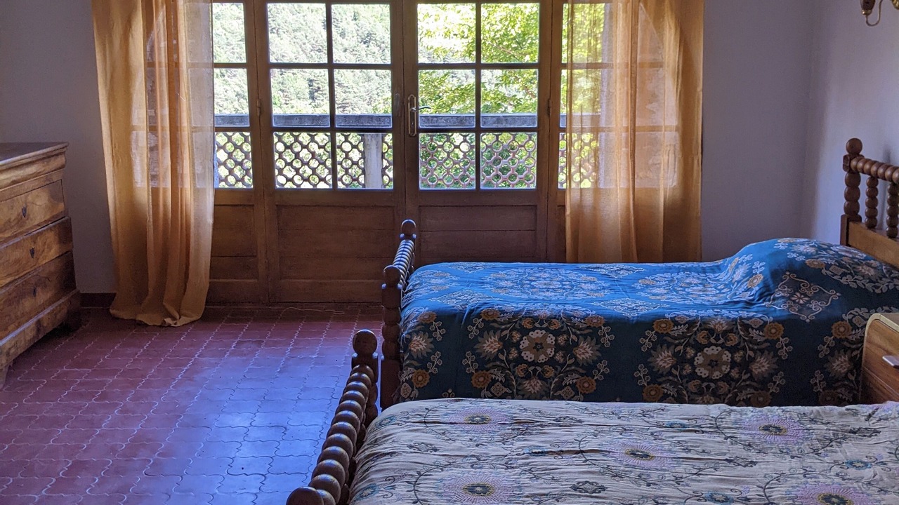 Photo of Bedroom in Escragnolles