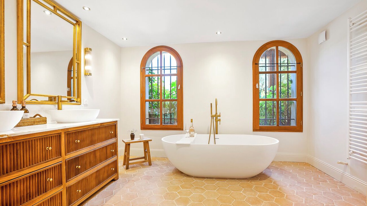 Photo of Bathroom in Valbonne