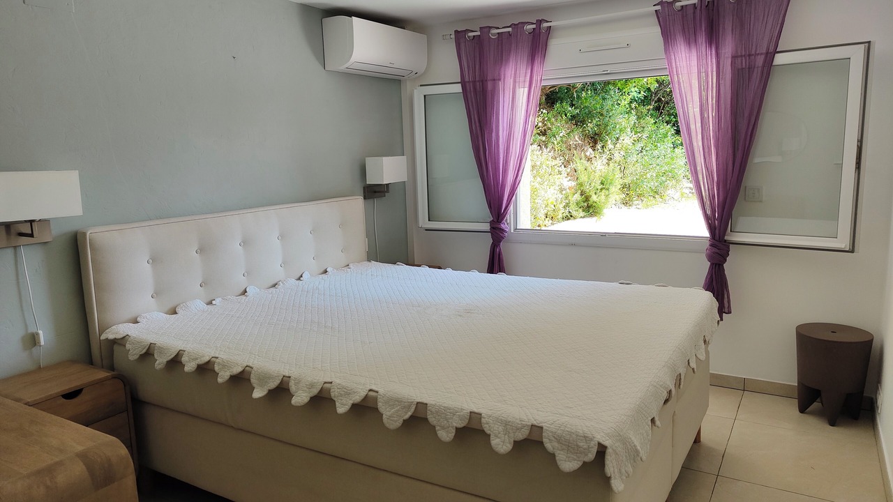 Photo of Bedroom in Les Issambres