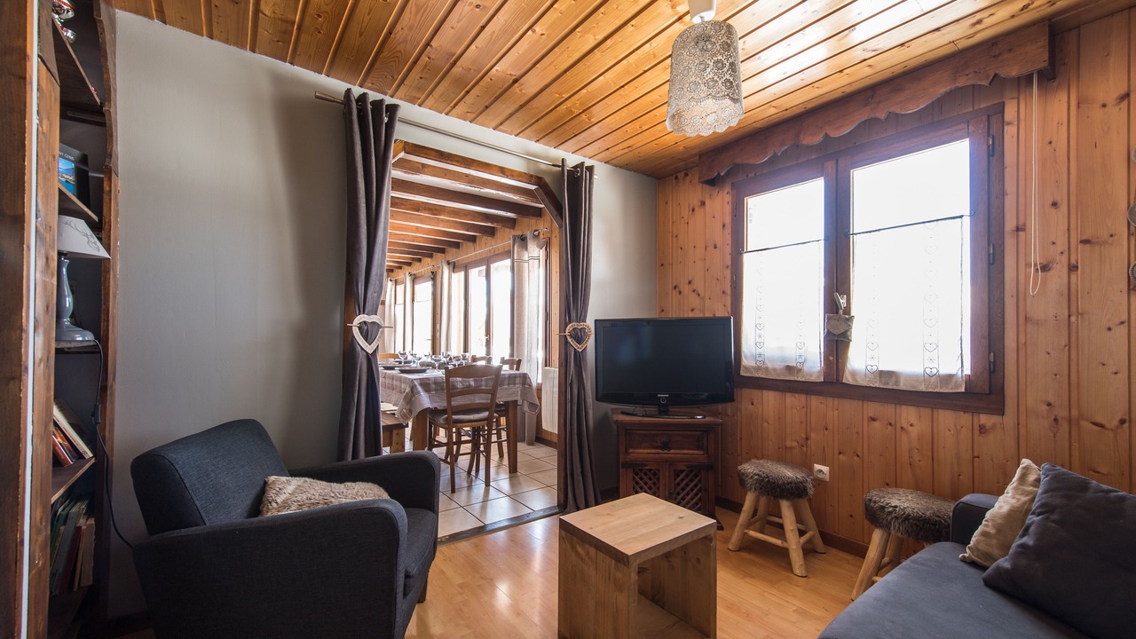 Photo of Livingroom in Albiez-Montrond