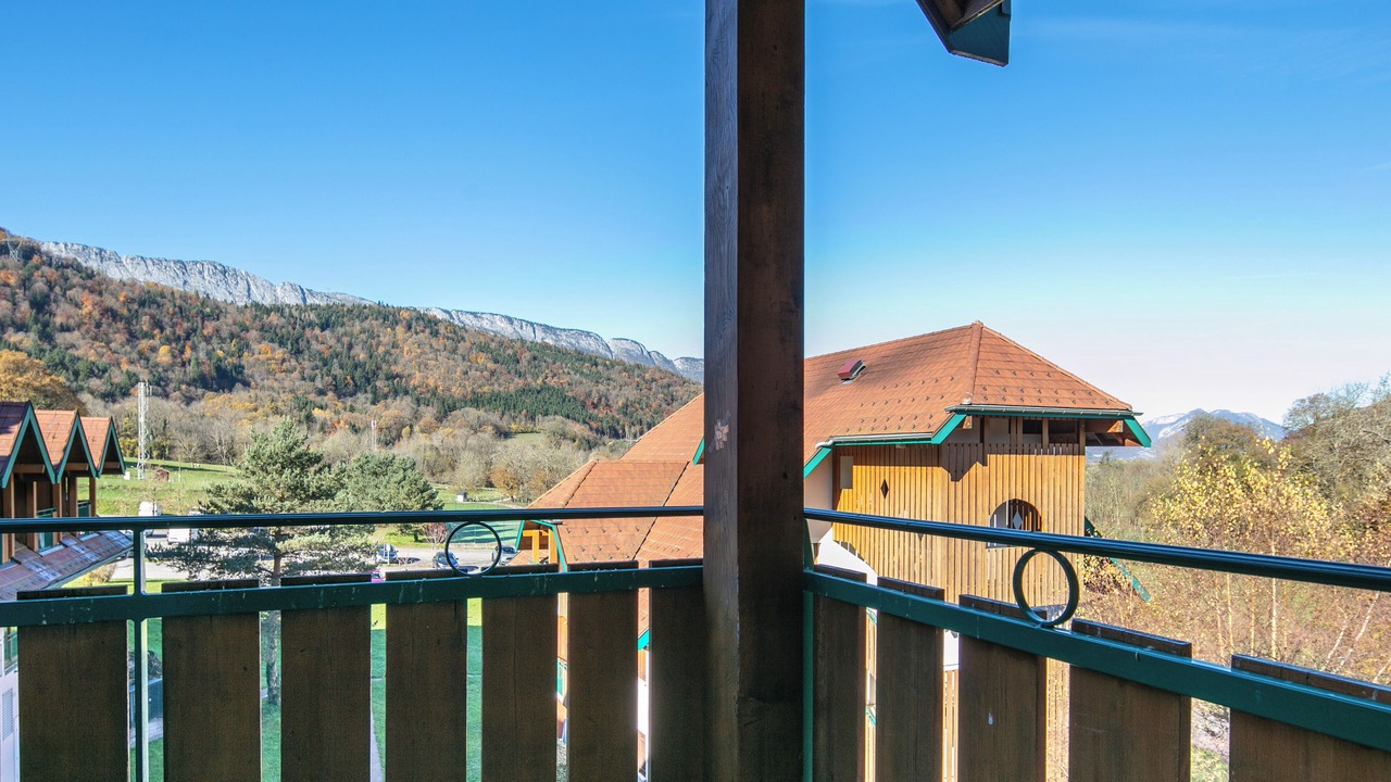 Photo of Patio Balcony in Giez