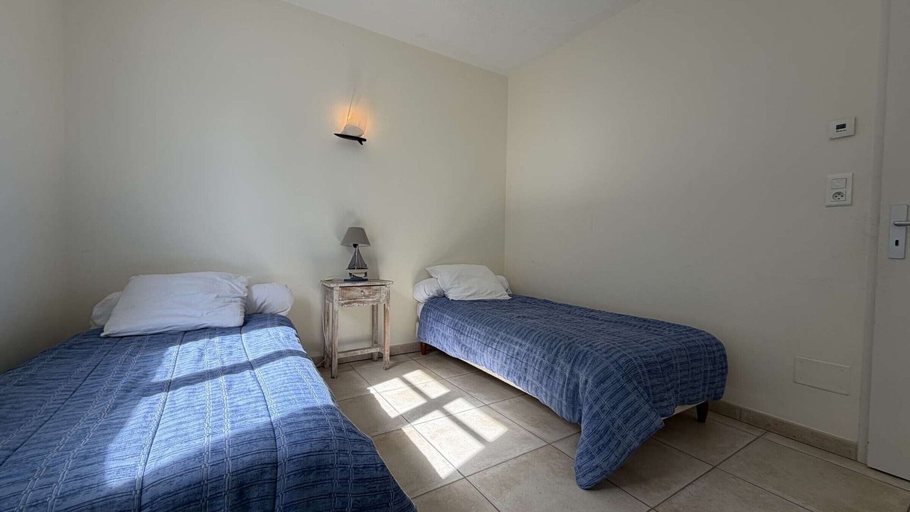 Photo of Bedroom in Domino