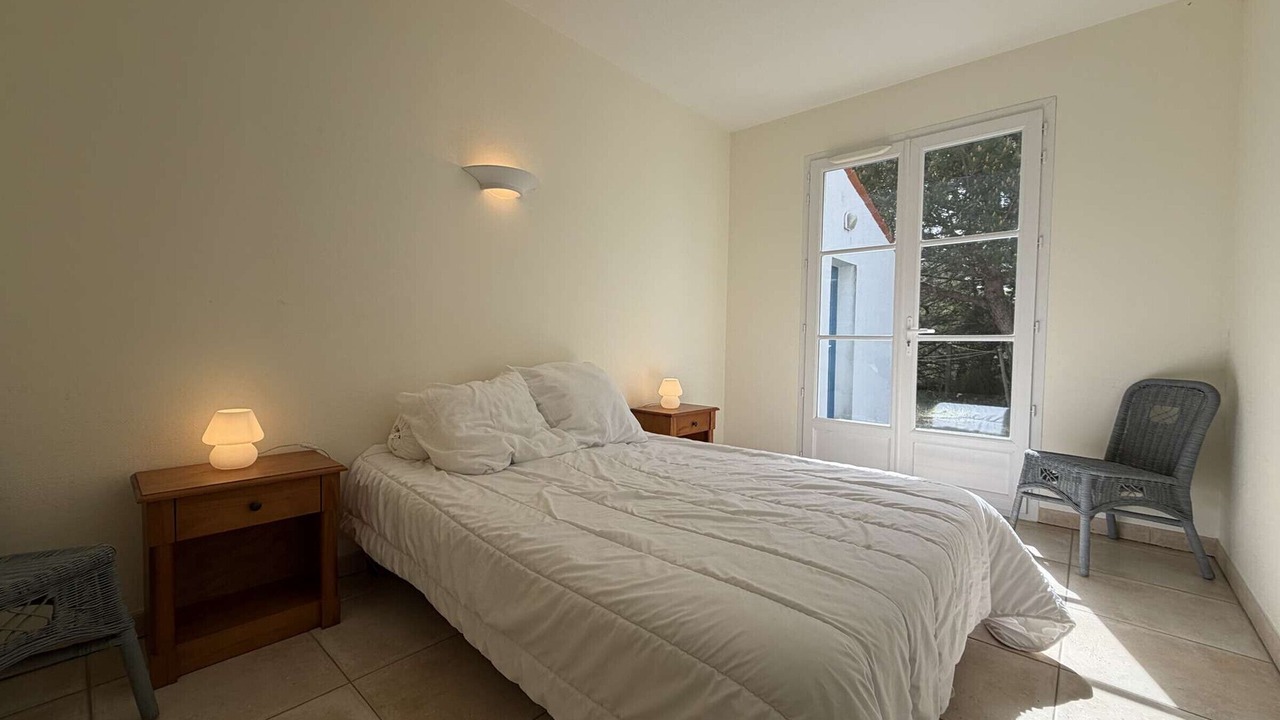 Photo of Bedroom in Domino