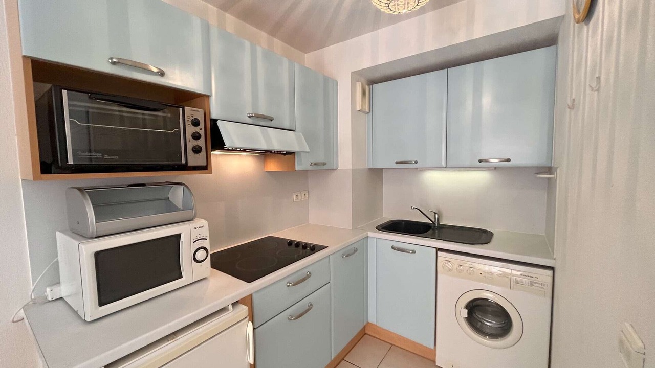 Photo of Kitchen in Saint-Raphael