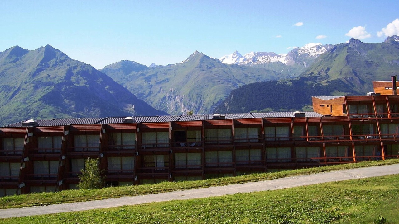 Photo of Outdoor in Arc-1600