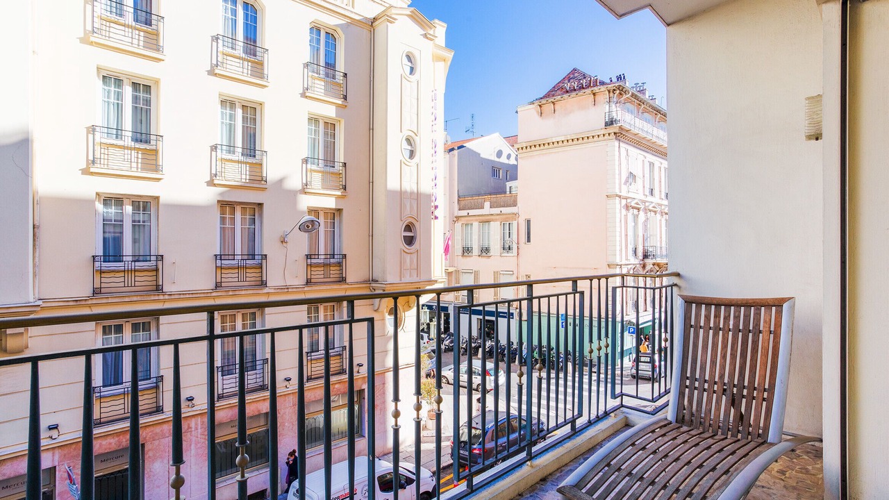 Photo of Patio Balcony in Jean-Medecin