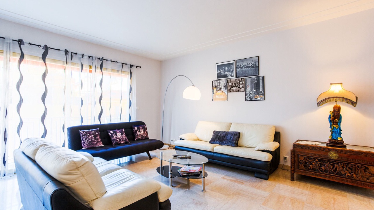 Photo of Bedroom in Jean-Medecin