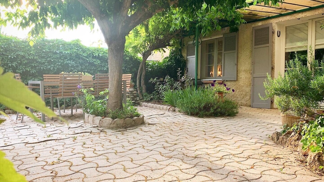Photo of Patio Balcony in Besse-sur-Issole