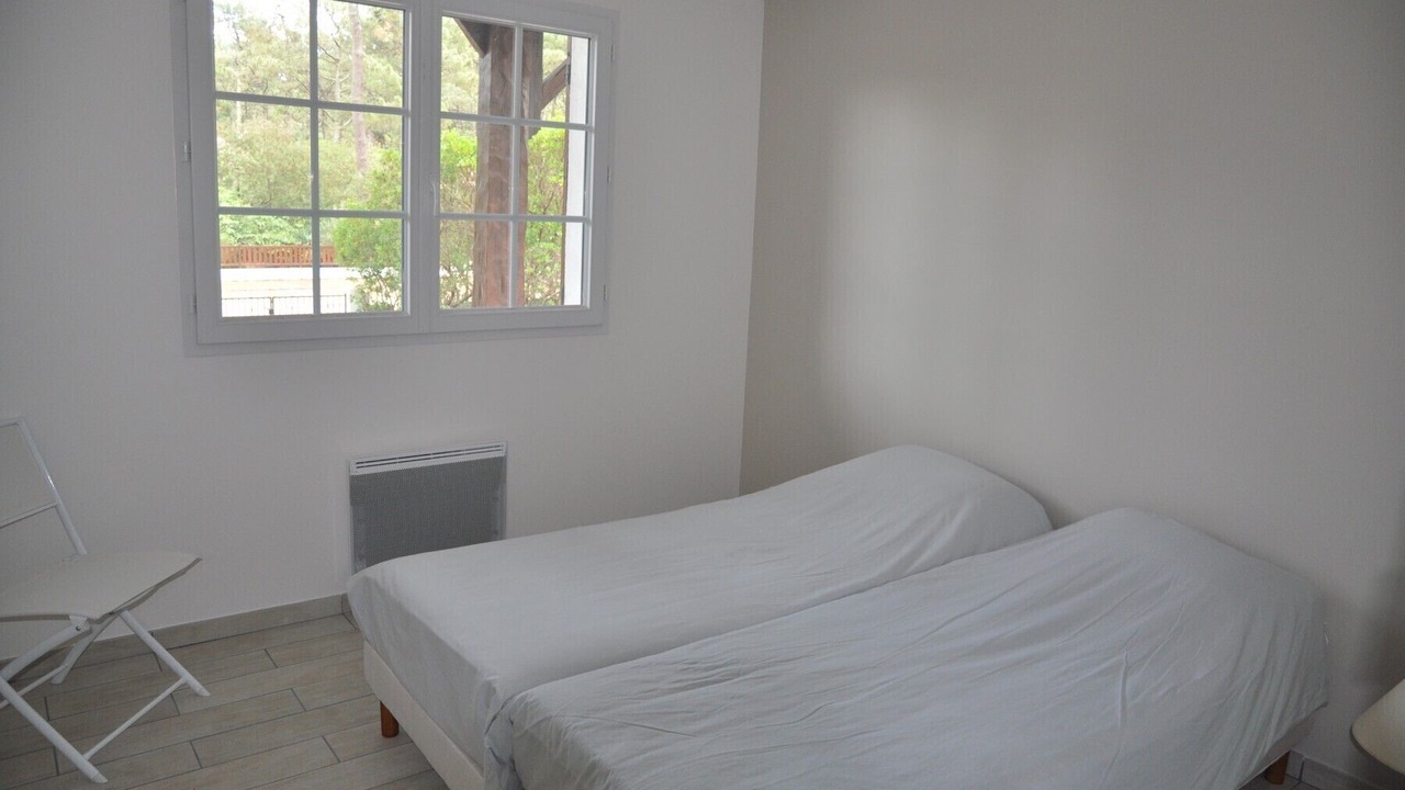 Photo of Bedroom in Lacanau-Ocean