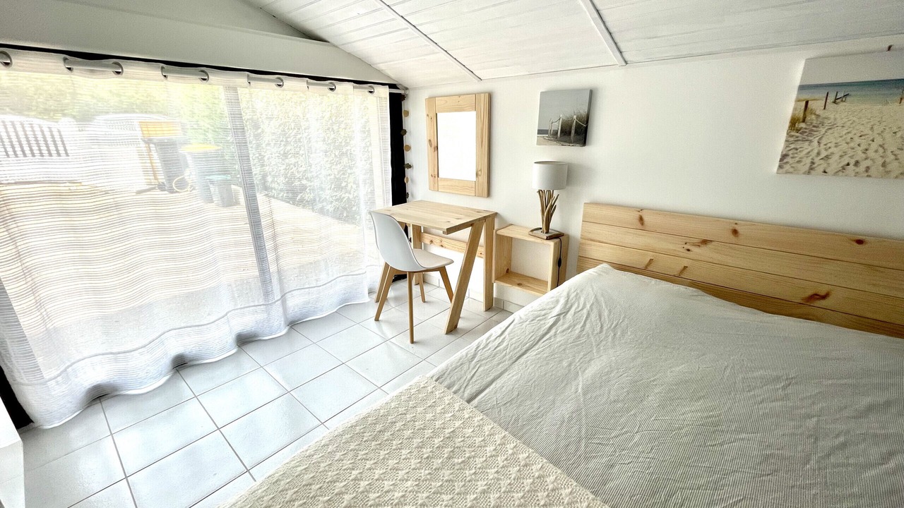 Photo of Bedroom in Lacanau-Ocean