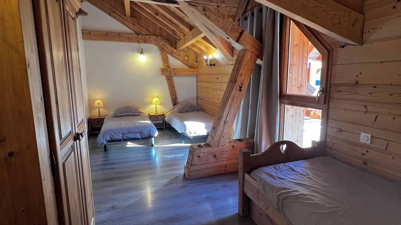 Photo of Bedroom in Albiez-Montrond