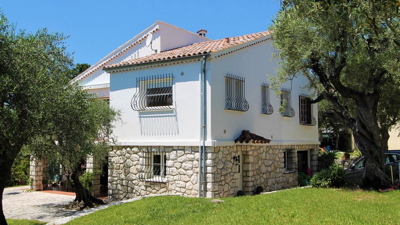 Photo of Others in Les Maillans