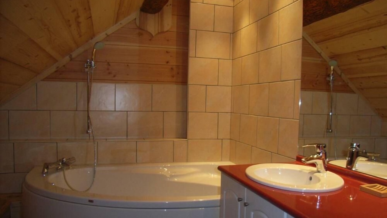 Photo of Bathroom in Saint-Alban-des-Villards