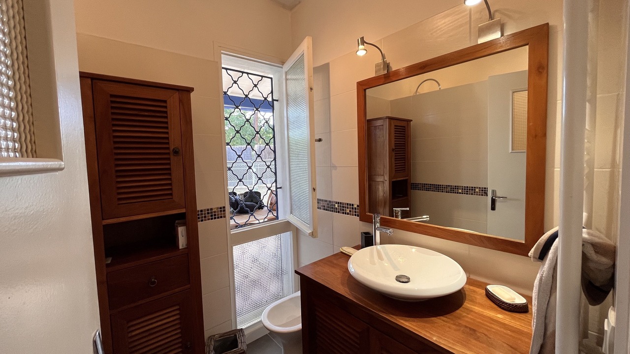 Photo of Bathroom in L'Herbe