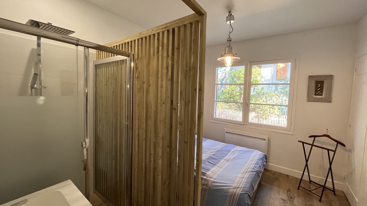 Photo of Bedroom in L'Herbe