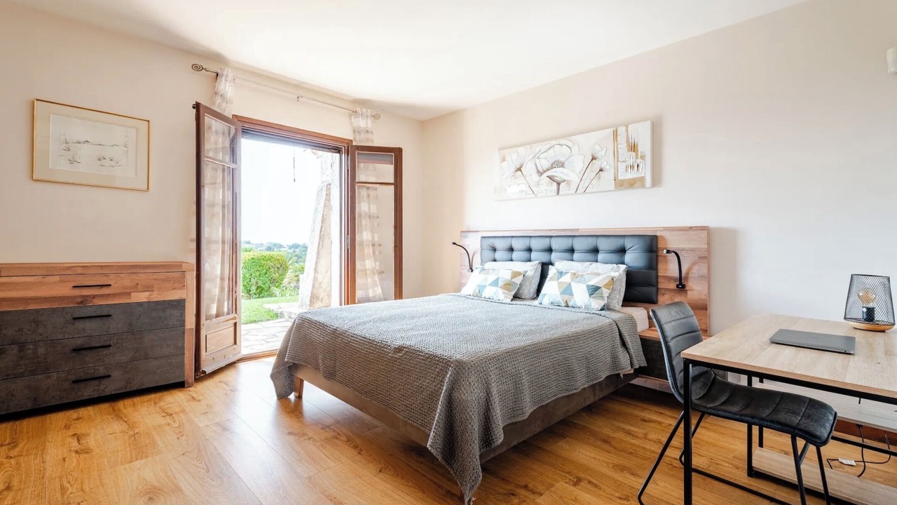 Photo of Bedroom in Antibes