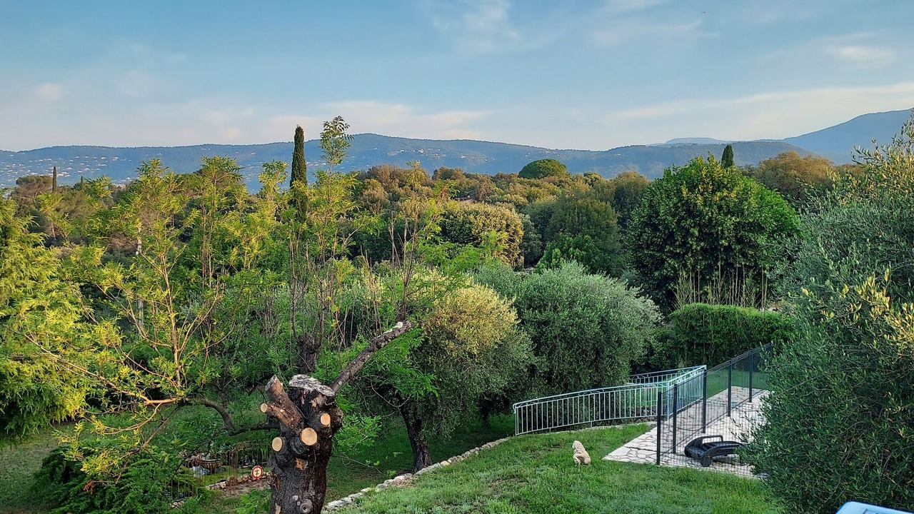 Photo of Outdoor in Saint-Jacques