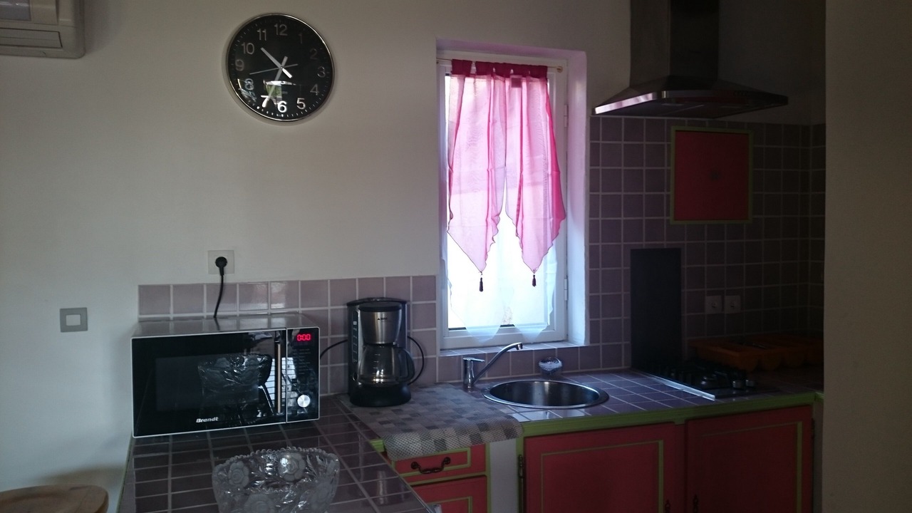 Photo of Kitchen in Saint-Vallier-de-Thiey