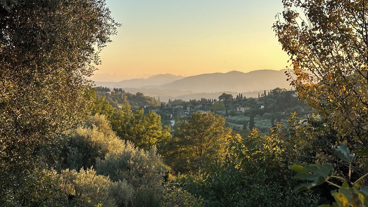 Photo of Others in Chateauneuf-Grasse