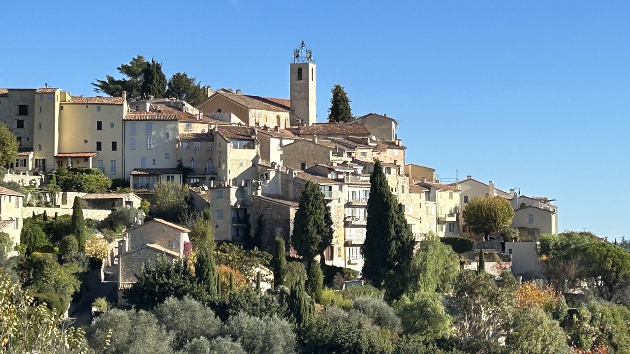 Photo of Others in Chateauneuf-Grasse