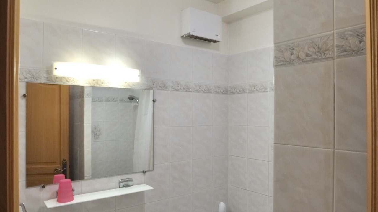 Photo of Bathroom in Menton