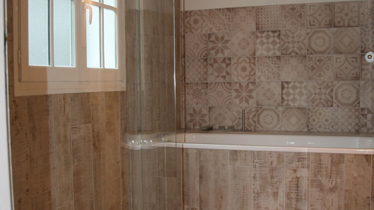 Photo of Bathroom in La Flotte