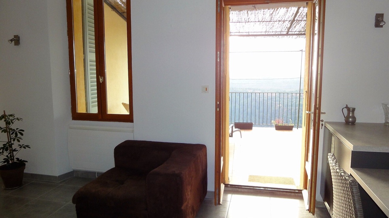 Photo of Livingroom in Saint-Cezaire-sur-Siagne