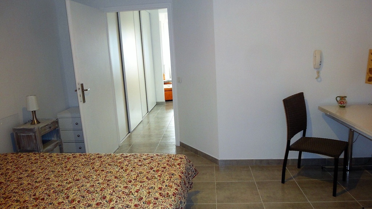 Photo of Bedroom in Saint-Cezaire-sur-Siagne