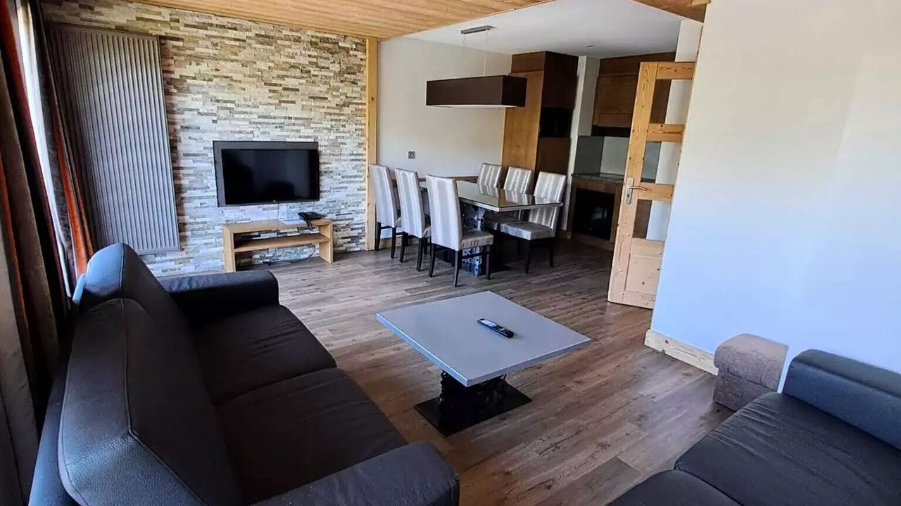 Photo of Livingroom in Arc-2000