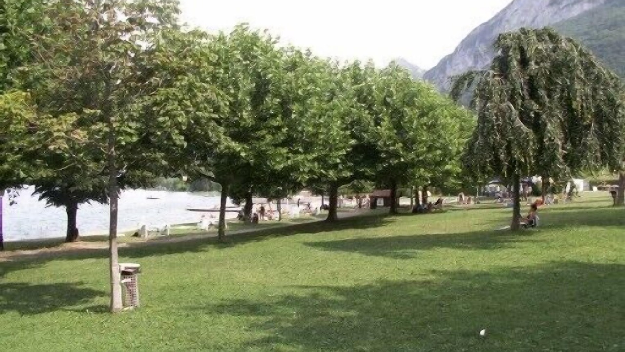 Photo of Outdoor in Menthon-Saint-Bernard