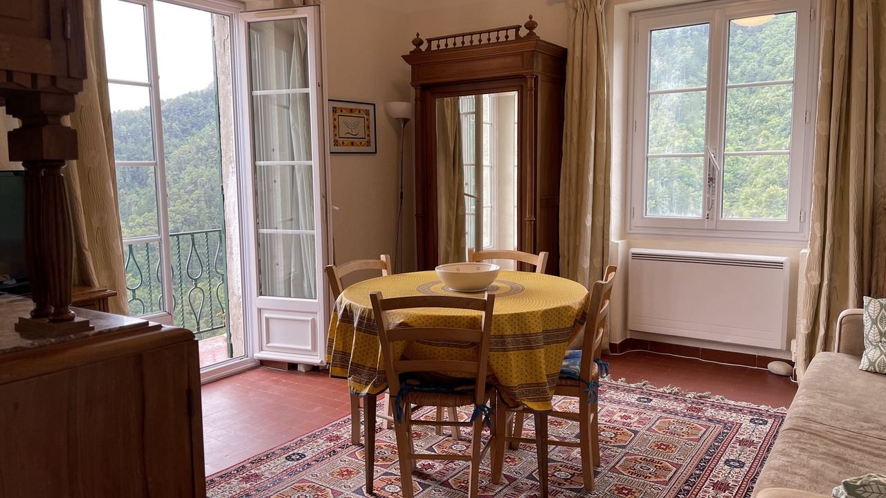 Photo of Livingroom in Castillon