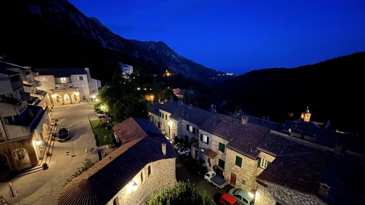 Photo of Outdoor in Castillon