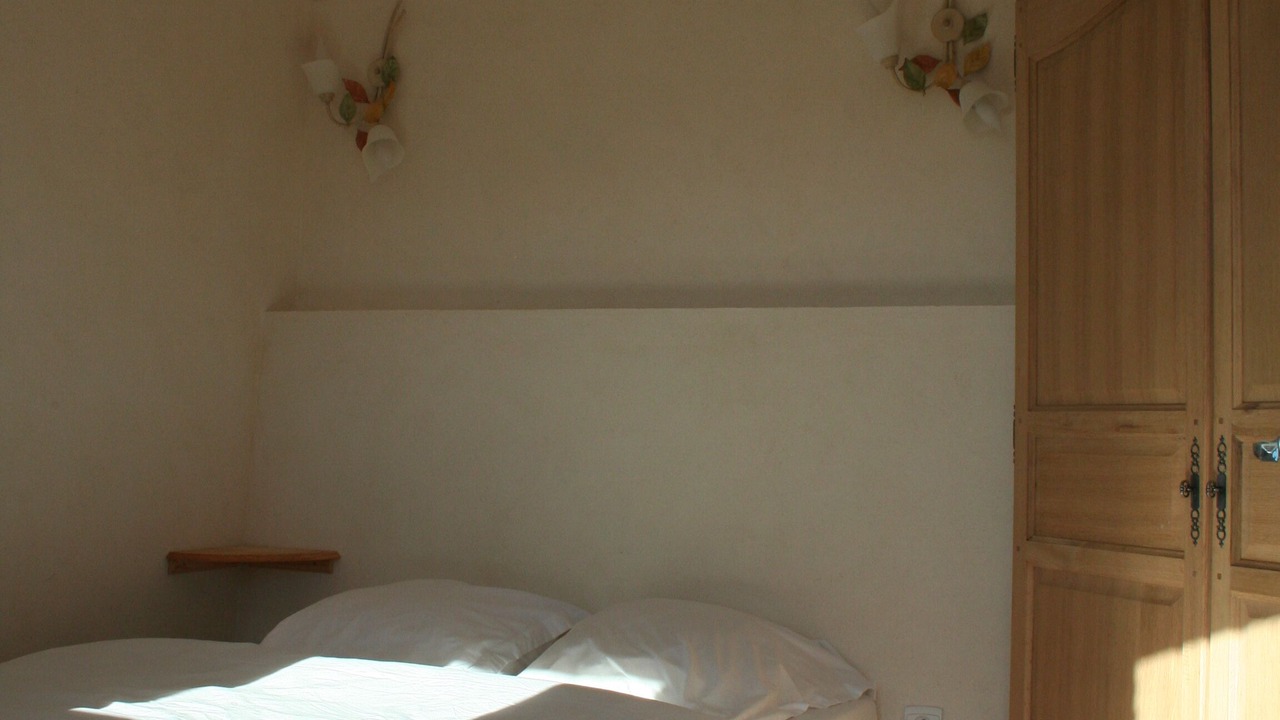 Photo of Bedroom in Toudon