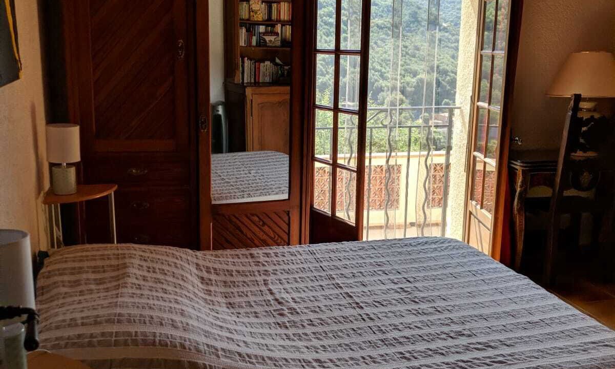 Photo of Bedroom in Peille