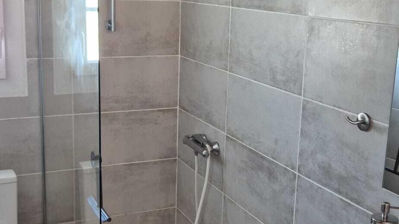 Photo of Bathroom in Barbatre