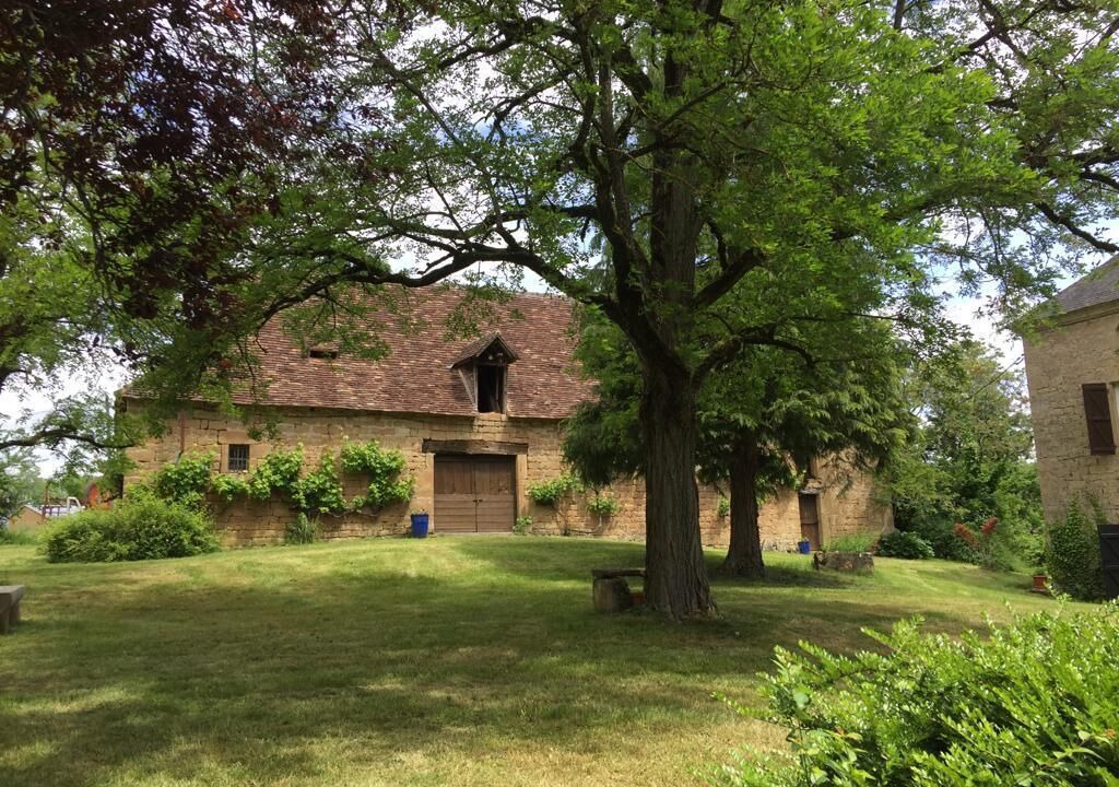 Photo of Outdoor in La Chapelle-aux-Saints