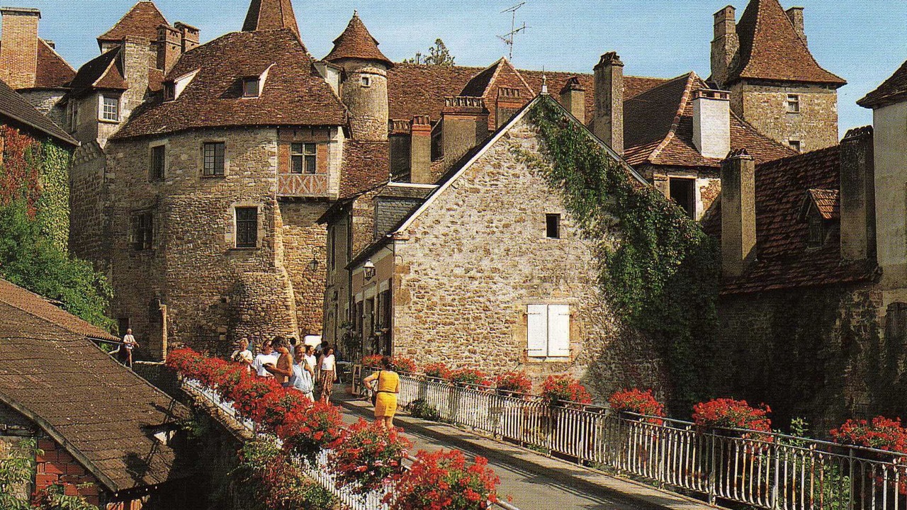 Photo of Outdoor in La Chapelle-aux-Saints