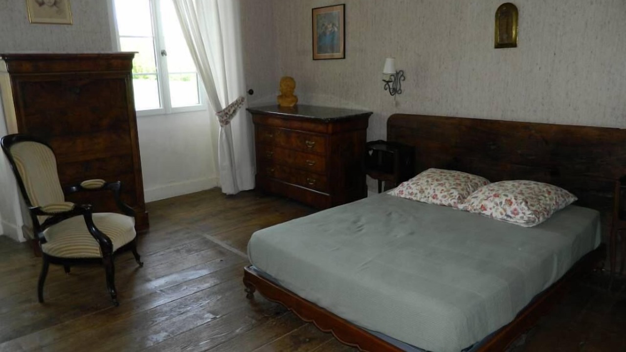 Photo of Bedroom in La Chapelle-aux-Saints